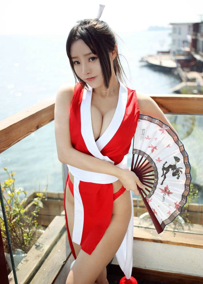 ԸŮ٧cosplayдͼƬ