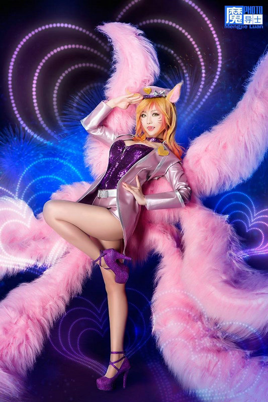 Ӣ˰βԸŮcosplayͼƬ