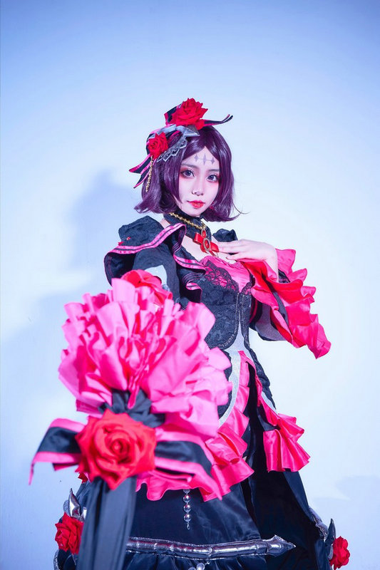 ԸŮsharonɴCOSPLAYҫ¶ͼƬϼ