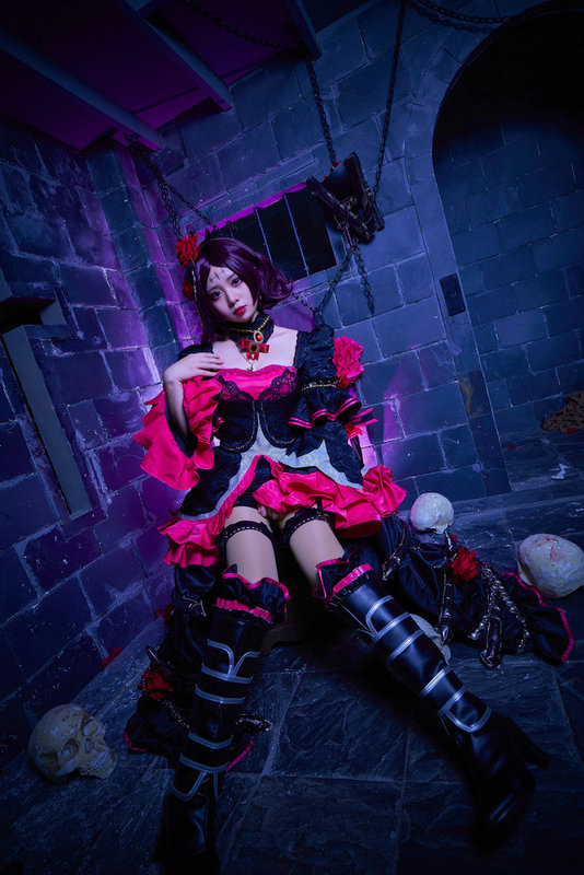 ԸŮsharonɴCOSPLAYҫ¶ͼƬϼ